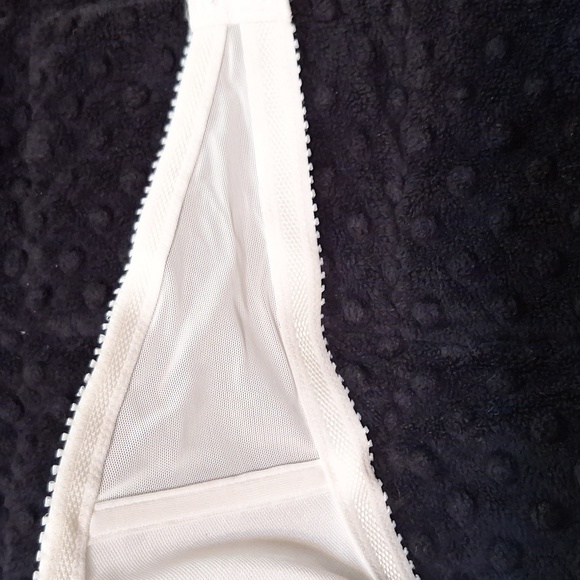 Dominique 40D white strapless under wire bra - Picture 4 of 9